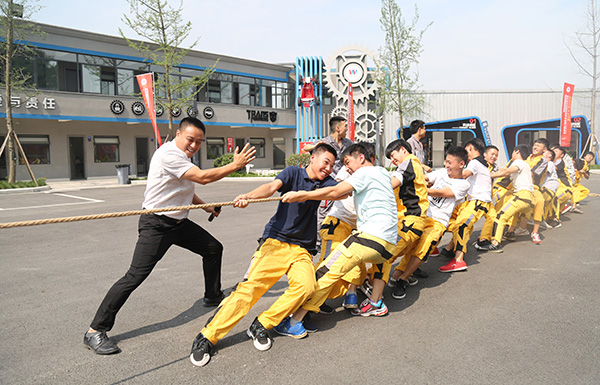 让我们嗨起来